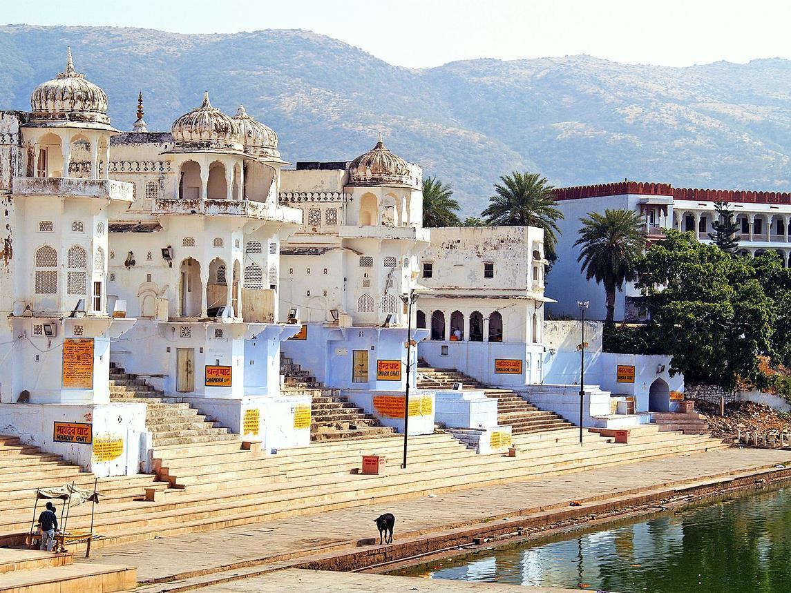 Anandam Palace Pushkar Bagian luar foto